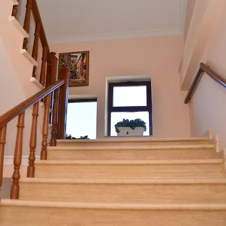Atika Hotell Përmet